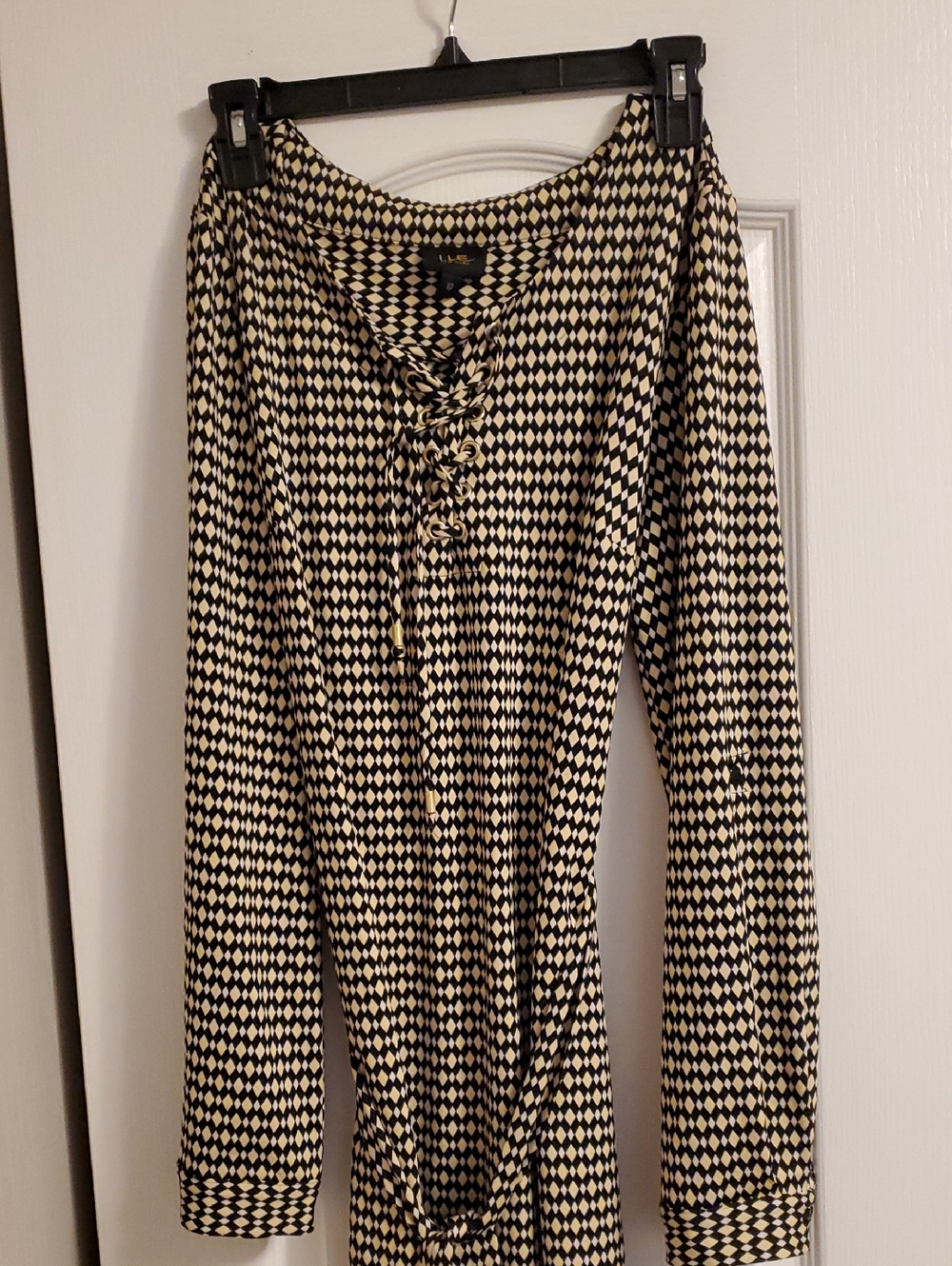 ILE New York Black & Cream Tie-Neck Geometric Dress